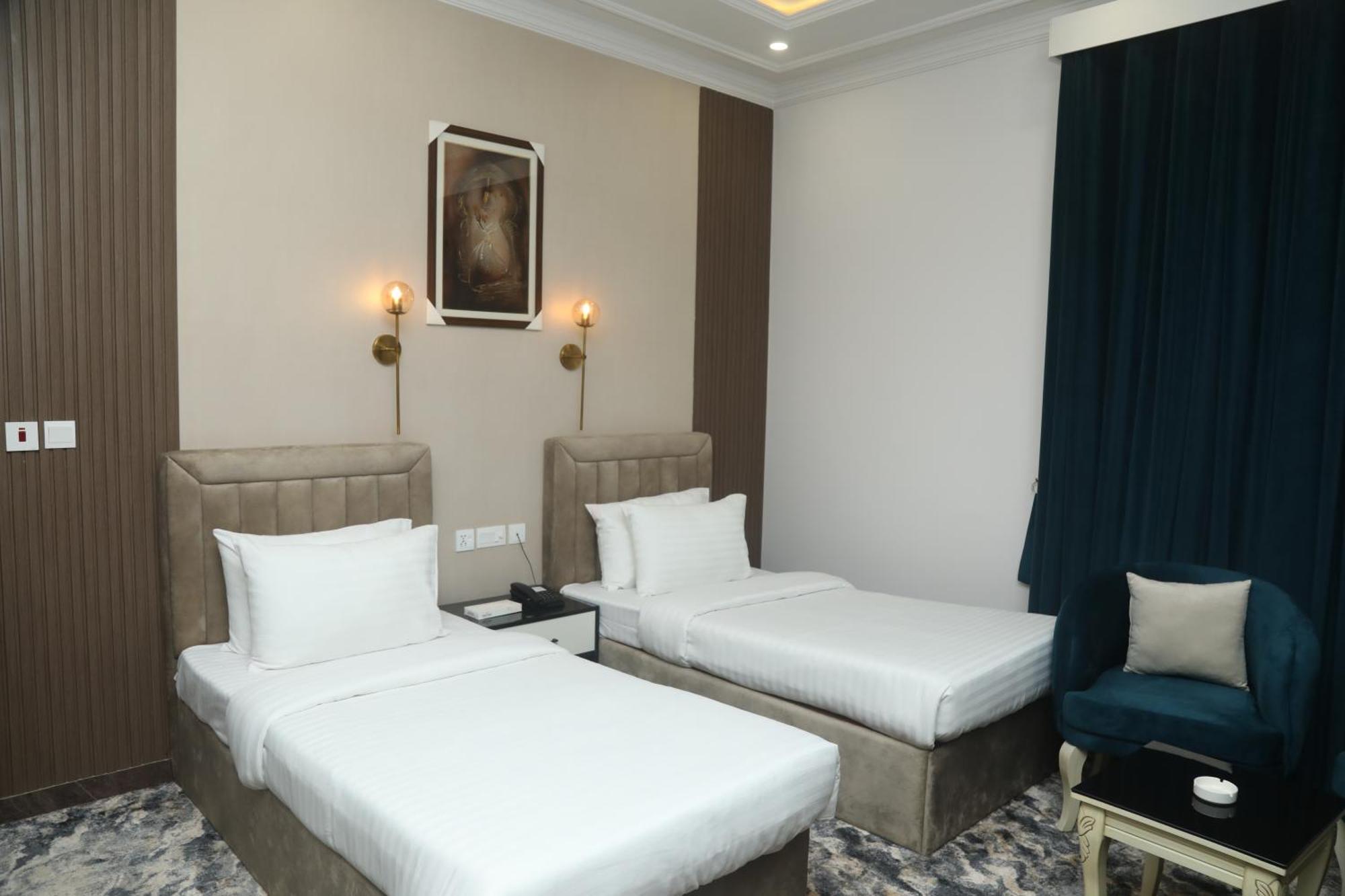Sahiwal Swarg Hotel מראה חיצוני תמונה